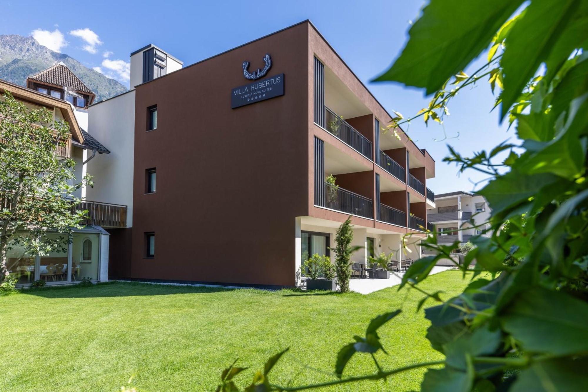 Villa Hubertus Luxuria Nova Suites - Adults Friendly Naturns Εξωτερικό φωτογραφία